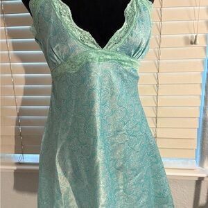 jonathan martin Aqua Lace-Trim Satin Chemise with Rose Swirl Print